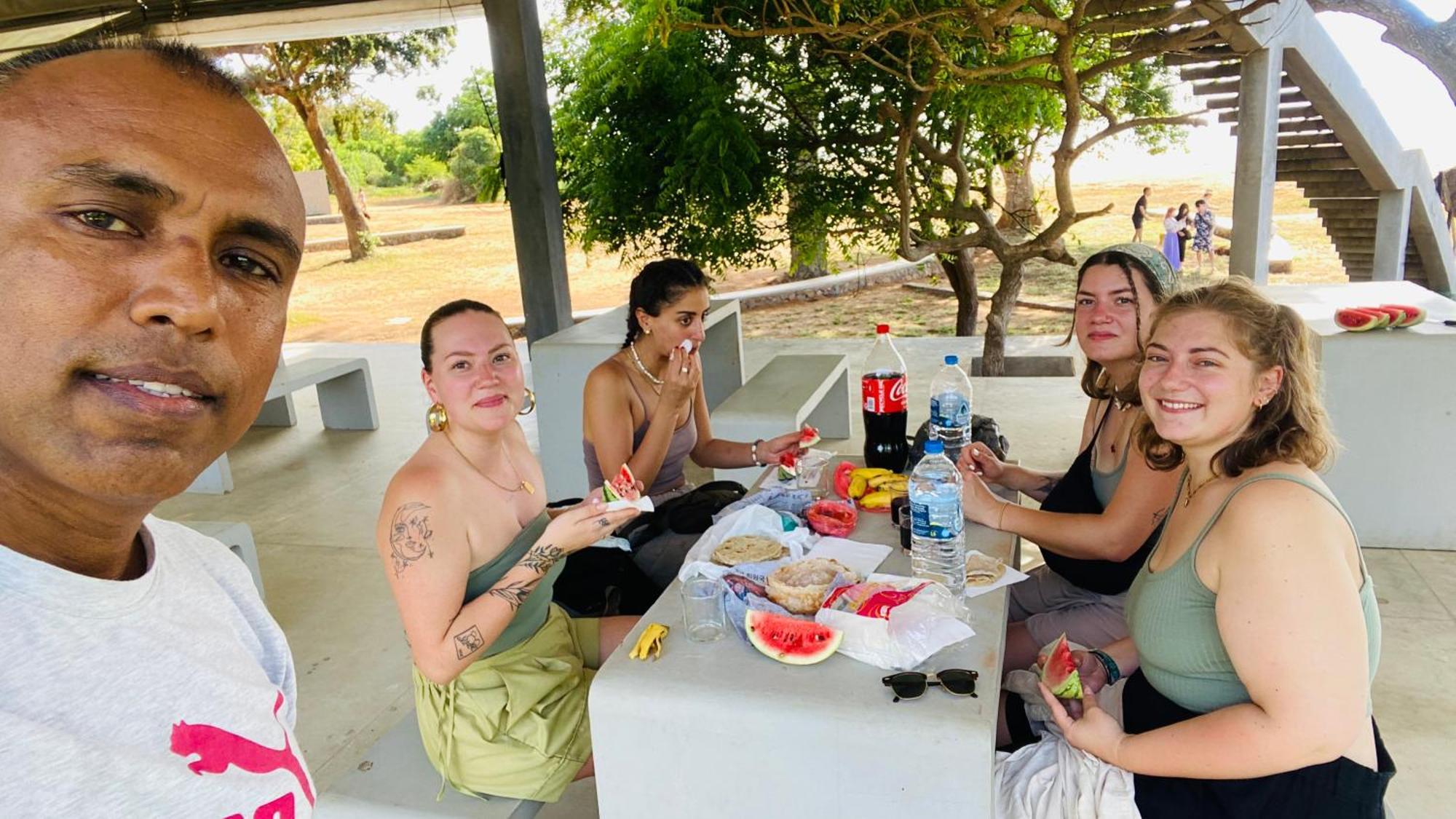 Owin Rose Yala Safari Hotel Tissamaharama Ngoại thất bức ảnh